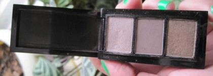 Тени от Oriflame "Beauty Colour Pro Eye Shadow Trio", оттенок 22920 Bronzed Taupe - пасмурный полдень ноября