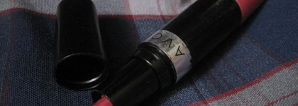 Занимательная геометрия: Часть 3. Трасформеры. Месть падших.  Помада-блеск Avon Pro Color & Gloss Lip Duo , оттенок Berry Luscious от Avon