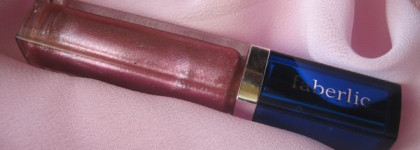 А ты хочешь блистать? Блеск для губ от Faberlic "Sparkling Tone" Lipgloss Shades, оттенок 4482 Esmeralda