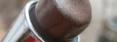 По следам стимпанка. Губная помада Volume & Luxury Lipstick от Faberlic в оттенке №4511 Crystal Cowberry