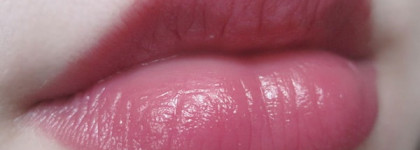 Лиловое дыхание. Обзор 3 бюджетных помад с полупрозрачной текстурой от Oriflame