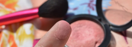 Румяные щечки с MAC Mineralize Blush в оттенке "Azalea in the Afternoon"