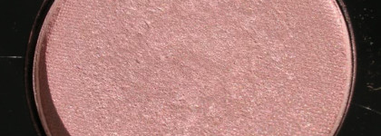 Нежность с MAC Eye Shadow Pro Refill Pan в оттенках Quarry и Shale