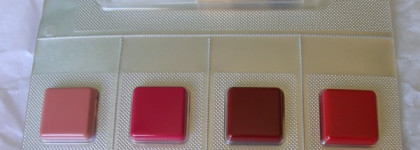 Четыре оттенка Estee Lauder Pure Color Envy Sculpting Lipstick - Envious, Red Ego, Tumultuous Pink и Desirable