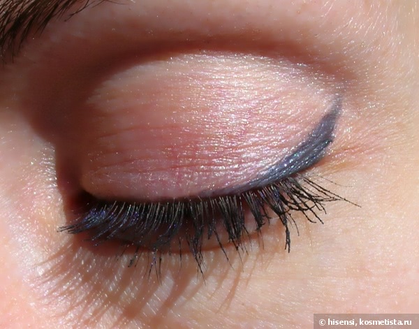 Кремовые тени Benefit Creaseless Cream Shadow в оттенке R.s.v.p