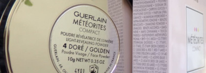 Компактная пудра для совершенного сияния Guerlain Meteorites Compact Light-Revealing Powder в оттенке 04 Dore/Golden