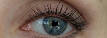 Альтернатива черному: MAC Eye Kohl в оттенке Phone Number