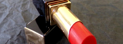 Помада Estee Lauder Pure Color Envy Shine в оттенке 350 Empowered