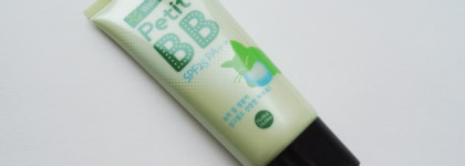 Приятный увлажняющий ББ с зеленым чаем Holika Holika Petit BB Cream Watery Spf25 PA++