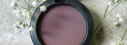 Mac: румяна, тени и кисти