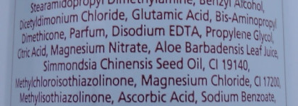 Уходовые и укладочные средства для волос от Aussie и Toni & Guy