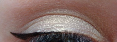 Тени для век El Corazon #18 и Подводка для глаз EL Corazon Gold in Black