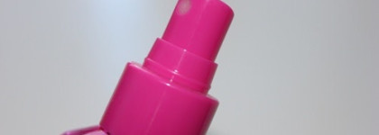 Cпреи для волос от марок "Золотой шелк" и "Маленькая фея"