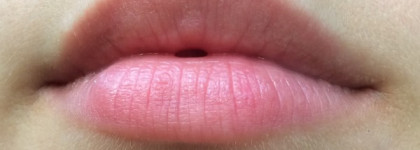 Розово-коралловые Dior Addict Lipstick #754 Pandore и Guerlain Rouge Automatique #171 Attrape-Coeur