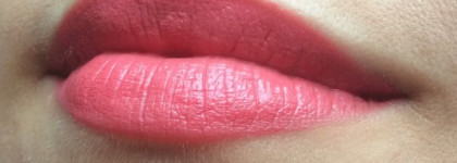 Estee Lauder Pure Color Envy Sculpting Lipstick в оттенке "Eccentric"