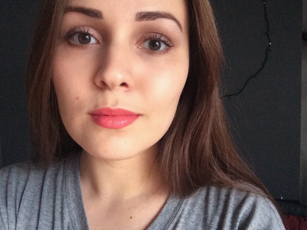 BE Creative Make Up Intense Lipstick в оттенках #008 Magnetic и #019 Heat