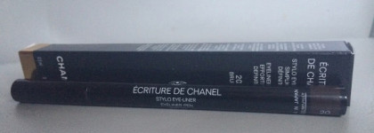 Три продукта для макияжа глаз от Chanel