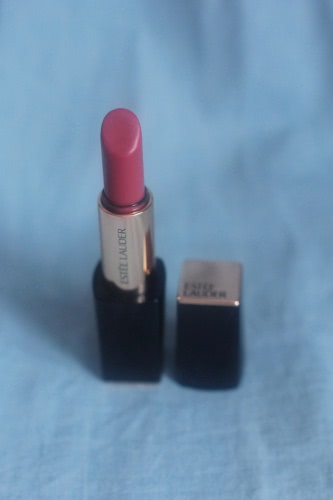 Estee Lauder Pure Color Envy Sculpting Lipstick в оттенках 410 Dynamic и 240 Tumultuous Pink