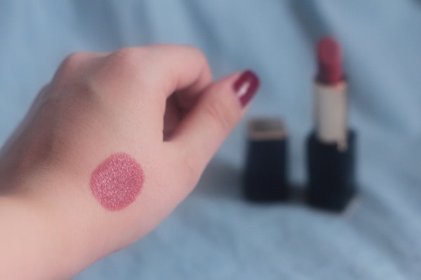 Estee Lauder Pure Color Envy Sculpting Lipstick в оттенках 410 Dynamic и 240 Tumultuous Pink