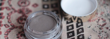 Clarins Ombre Matte Cream-to-Powder Matte Eyeshadow Smoothing & Long-Lasting в оттенке 03 Taupe