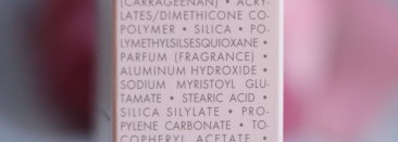 Guerlain Meteorites Baby Glow Light-Revealing Sheer Make-Up Anti-Fatigue Effect Baby Glow IP/SPF 25 PA++ в оттенке 02 Clair