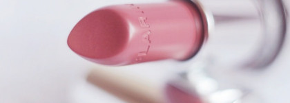 Летняя отличница Clarins Joli Rouge Long-Wearing Moisturizing Lipstick в оттенке 705 Soft Berry