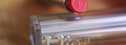 Новинка Dior Addict Lipstick в оттенке 974 Rebellious