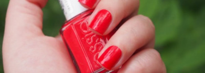 Сочный и такой летний Essie №247 Hip-Anema