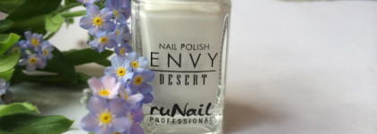 Белый песок на ногтях с лаком Runail Professional Envy «Desert» №2238