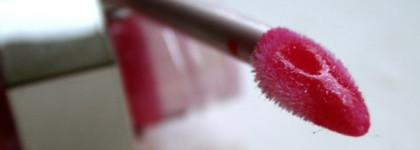 Блестеть или не блестеть? Или 3 потрясающих Lancome Color Fever Gloss Sensual Vibrant LipShine (№ 021, 321 и 026)