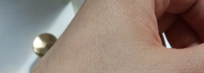 Уход от Eisenberg: Увлажняющий крем-флюид для лица и Крем для контура губ и глаз