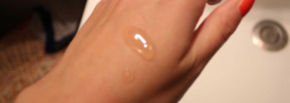 Умывание с Apivita Cleansing Gel for Oily/Combination Skin with propolis & citrus