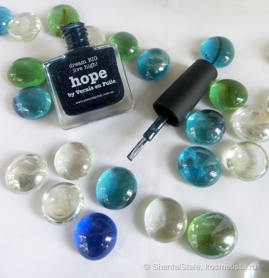 Picture Polish Hope - лак для ногтей в любое время года