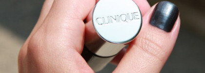 Лак Clinique #12 Made of Steel