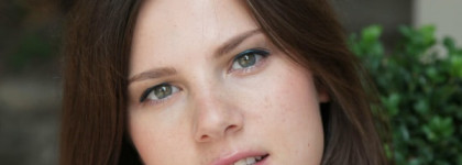 Цветная жидкая подводка Yves Saint Laurent Moire Liquid Eyeliner Baby Doll в оттенке #11 Light Blue. Baby Doll collection