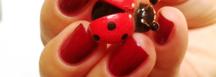 "Эх, юность" с лаком для ногтей Kiki