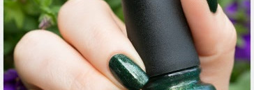 China Glaze - Glittering Garland