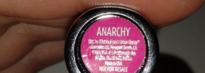 Urban Decay Revolution Lipstick in Anarhy
