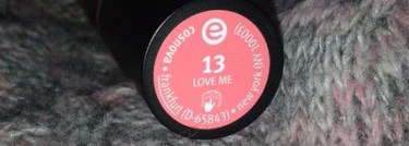 Моя удачная находка Essence longlasting lipstick  № 13 Love me +бонус