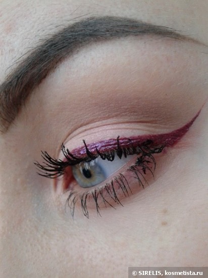 Ягодные стрелки с Цветной подводкой для глаз Missha M Super-Exreme Waterproof Color Fix Liner Purple Moon