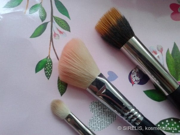 Мой старый друг в новом цвете. Спонж Beauty Blender royal+миниатюрка мыла