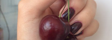 Тёмно-красный товарищ или лак MaxFactor Glossfinity 185 ruby fruit