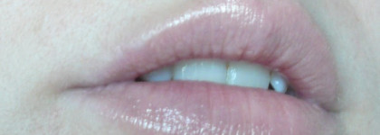 Beyu блеск-бальзам для губ color touch lip biggie № 03 Light Salmon и № 61 Chic Mauve