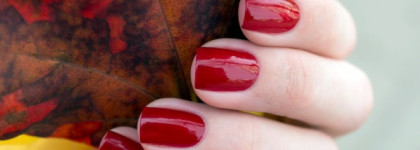China Glaze - Masai Red