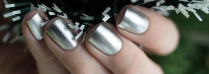 China Glaze - I`d Melt For You