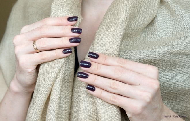 China Glaze - What Are You A-Freight Of?