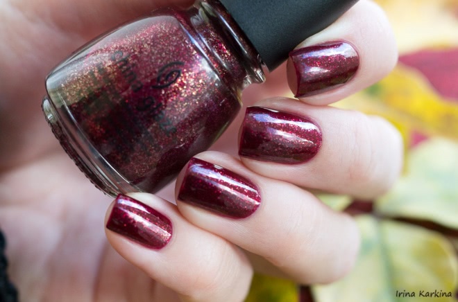 China Glaze - Stroll