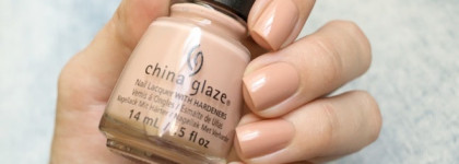 China Glaze - Sorry I`m Latte & Shut The Front Door