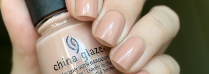 China Glaze - Sorry I`m Latte & Shut The Front Door