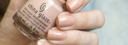 China Glaze - Sorry I`m Latte & Shut The Front Door